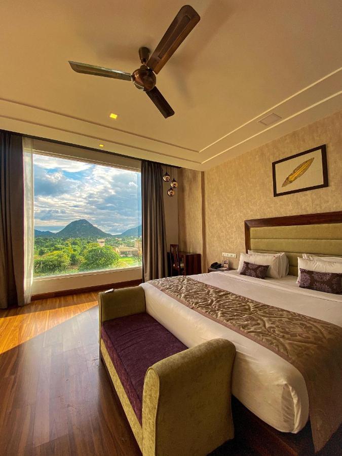 Brahma Horizon Hotel & Spa - Пушкар Экстерьер фото